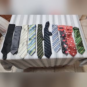 Set of 10 ties great condition